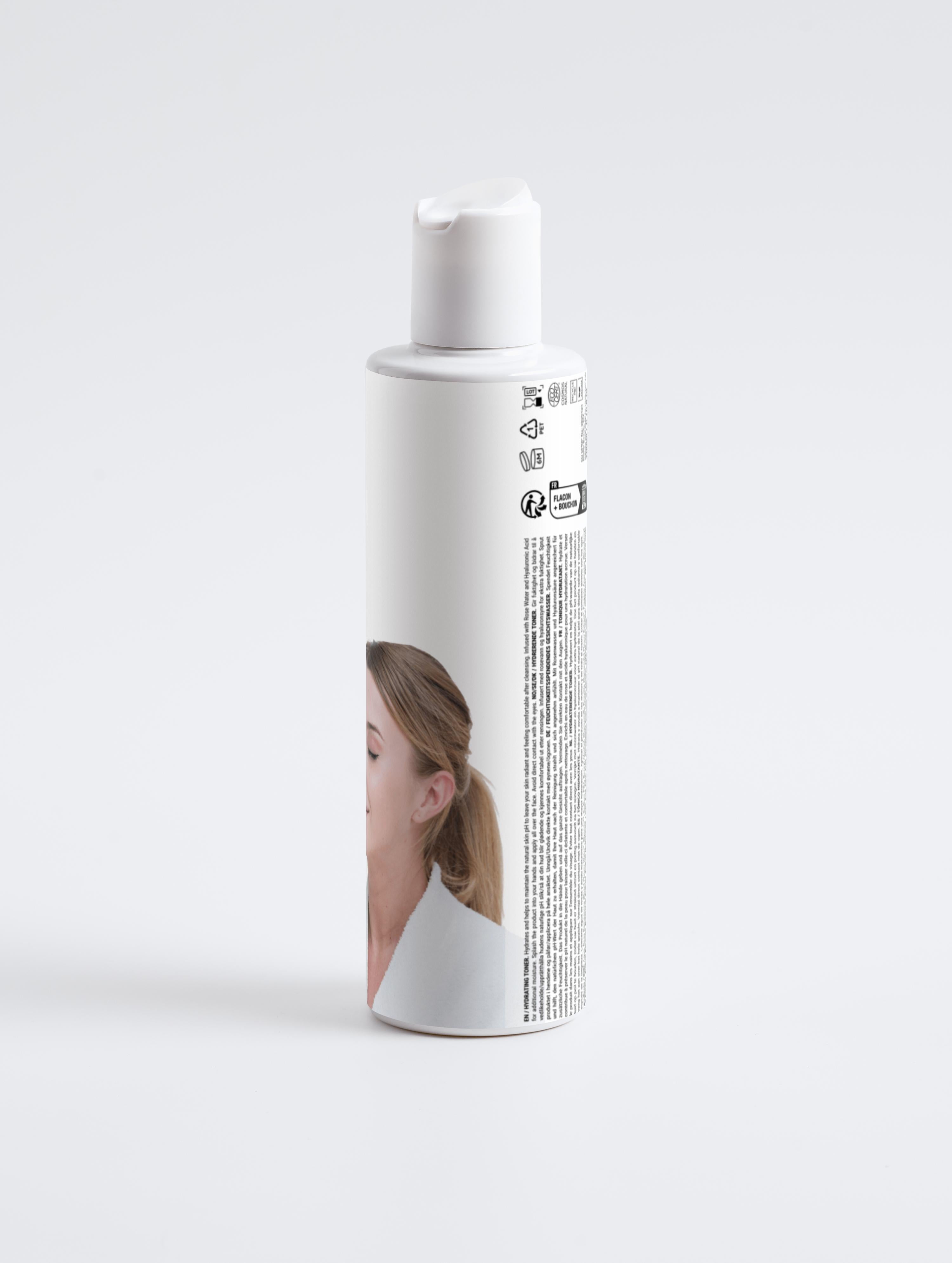 Hydrating Toner with Rose Water & Hyaluronic Acid – pH-Balancing & Fragrance-Free – COSMOS NATURAL Certified, Made from Natural Ingredients in Europe by Verelé, 200 ml / 6.76 fl oz - Verele