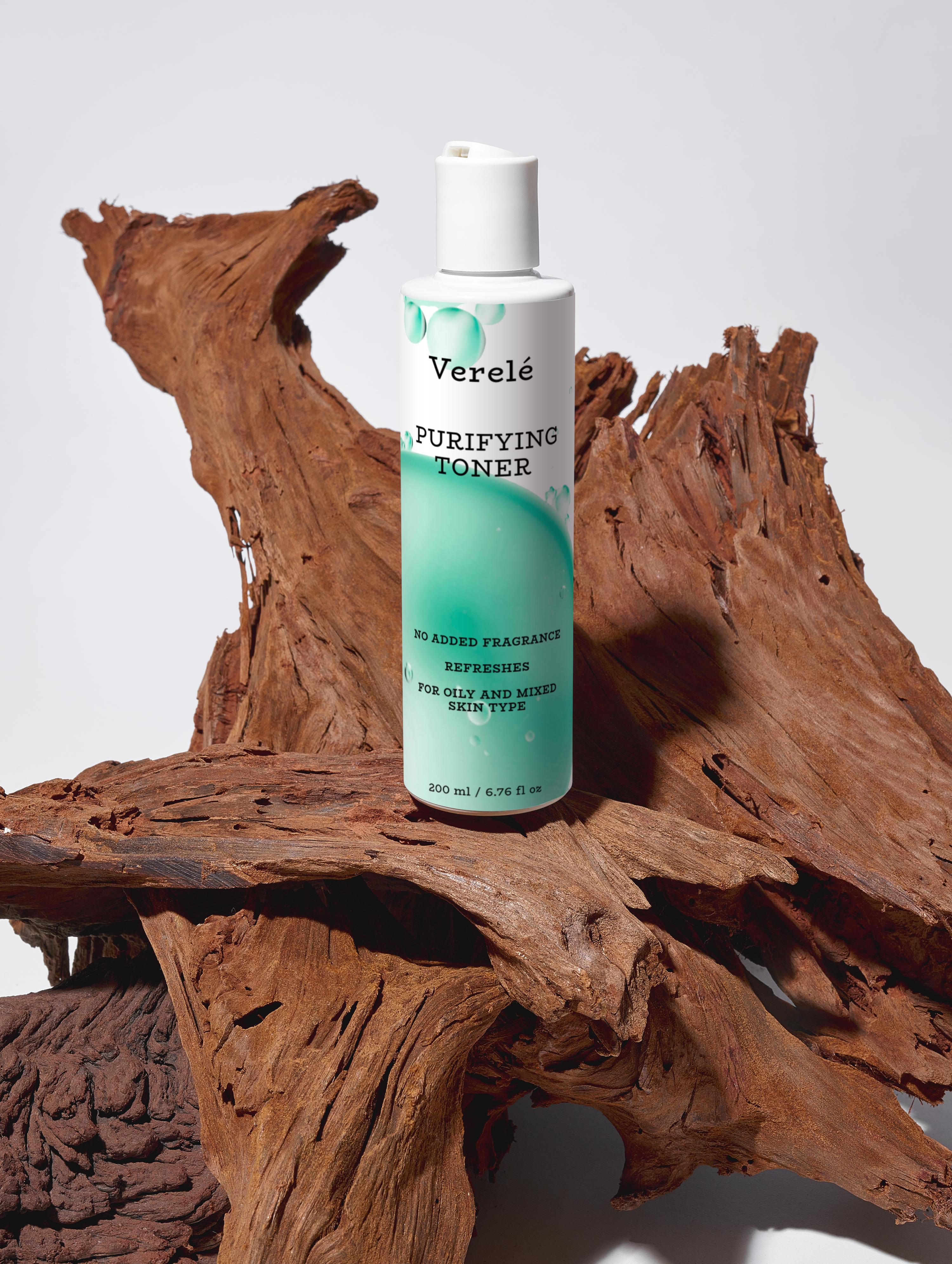 Purifying Toner with Lavender Flower Water & Salicylic Acid – Balances pH & Clears Pores – COSMOS NATURAL Certified, Made from Natural Ingredients in Europe by Verelé, 200 ml / 6.76 fl oz - Verele