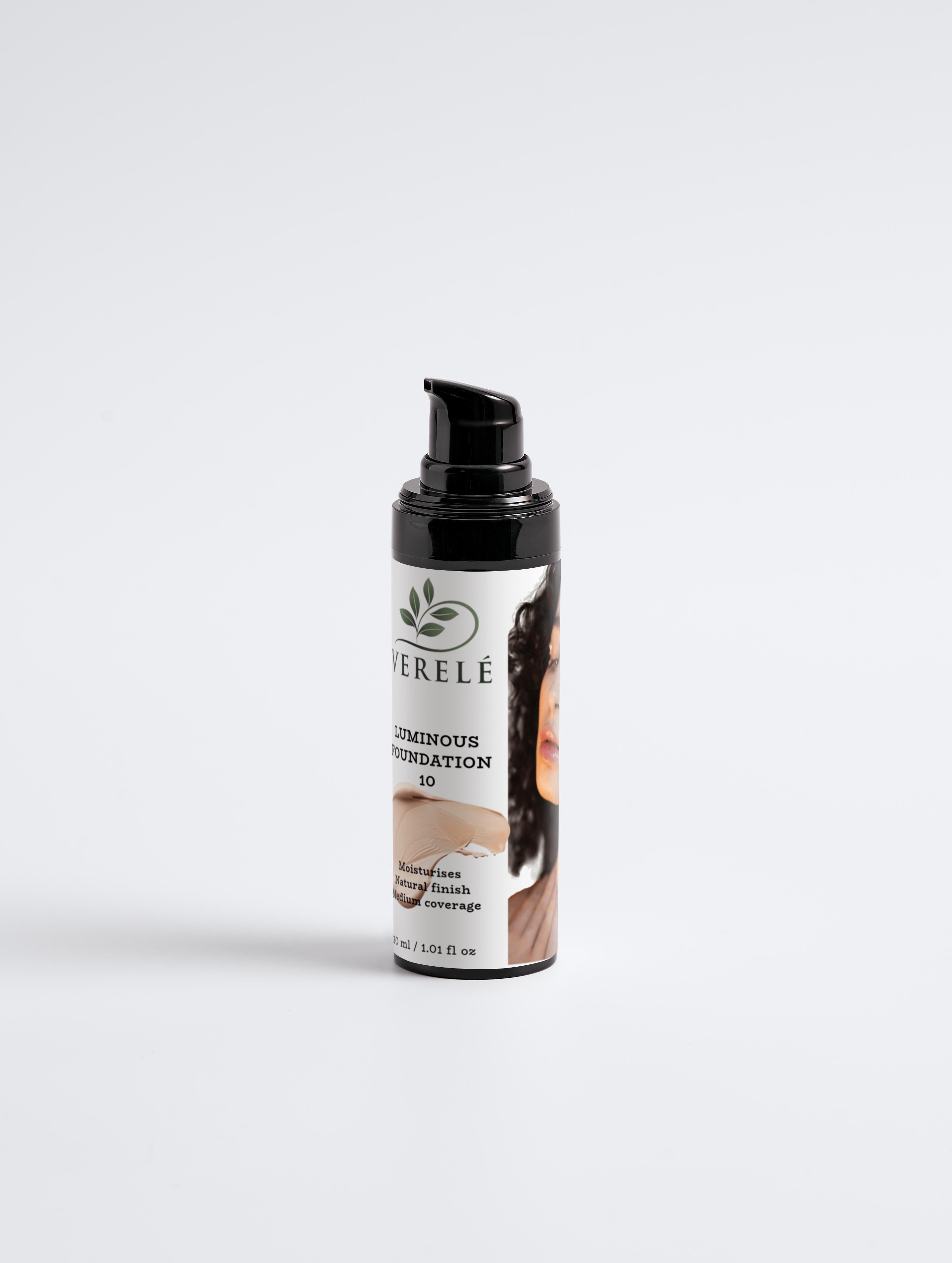 Luminous Foundation 10 with Aloe Juice & Blueberry Extract – Natural Finish & Medium Coverage – Made from Natural Ingredients in Europe by Verelé, 30 ml / 1.01 fl oz - Verele